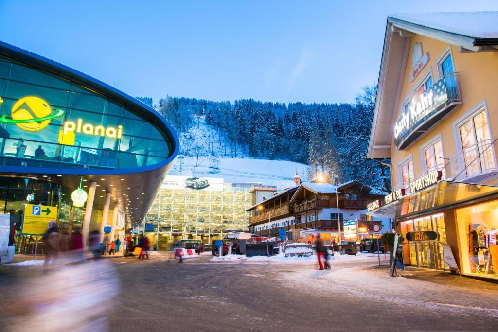 Appartement Charly Kahr And Family, Ski-In & Ski-Out Schladming Exterior foto